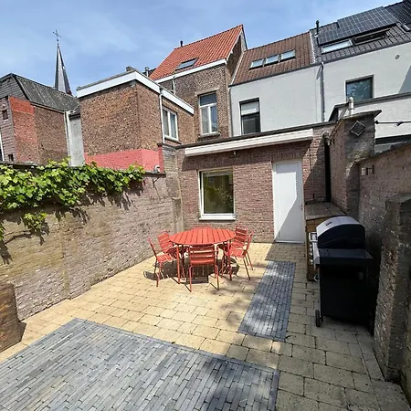 Vakantiewoning 14 *